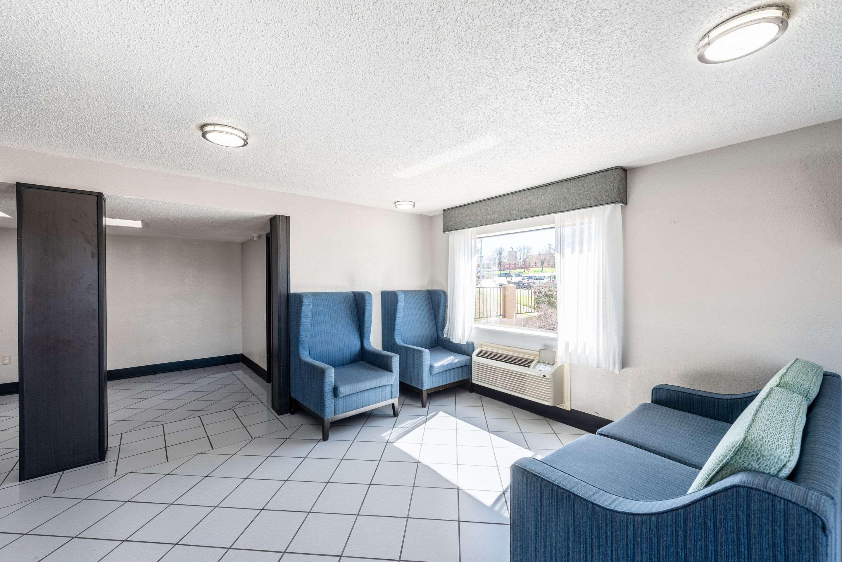 Econo Lodge Виксбург Экстерьер фото