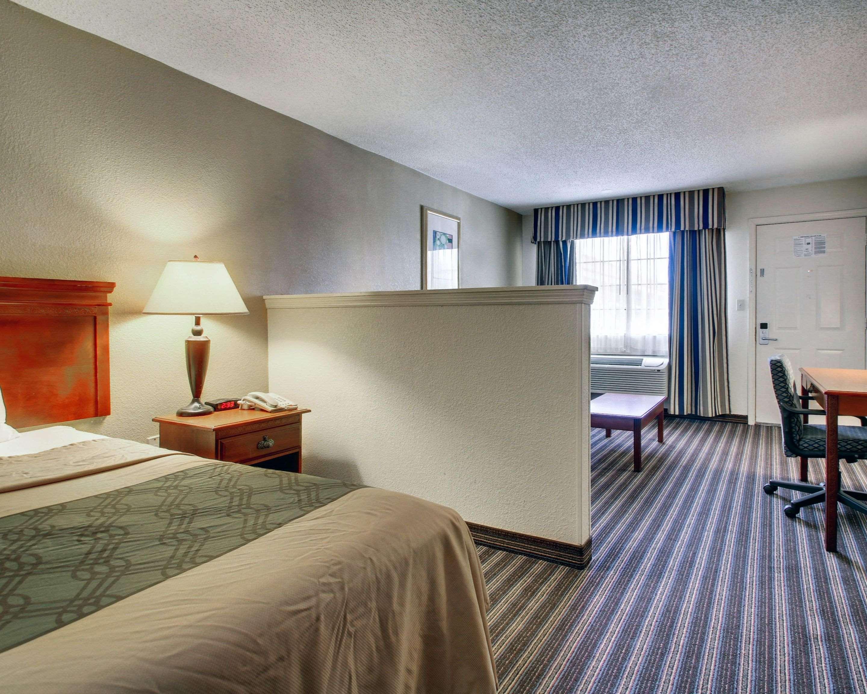 Econo Lodge Виксбург Экстерьер фото
